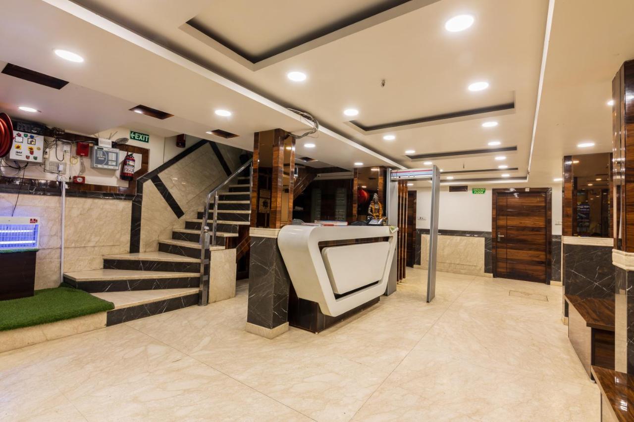 Hotel Grand Shyam- In Front Of New Delhi Railway Station-Couple Friendly Exterior photo