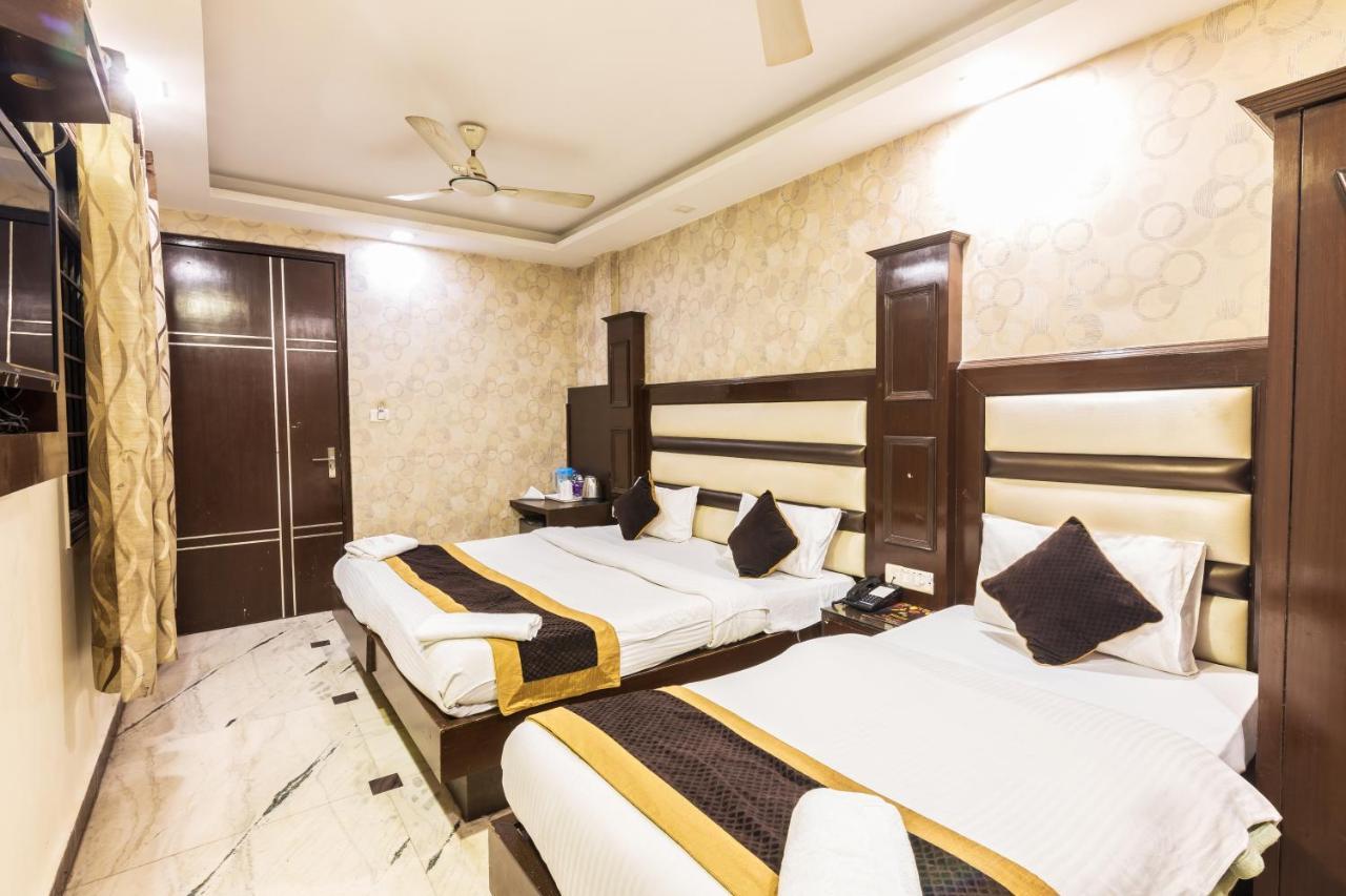 Hotel Grand Shyam- In Front Of New Delhi Railway Station-Couple Friendly Exterior photo